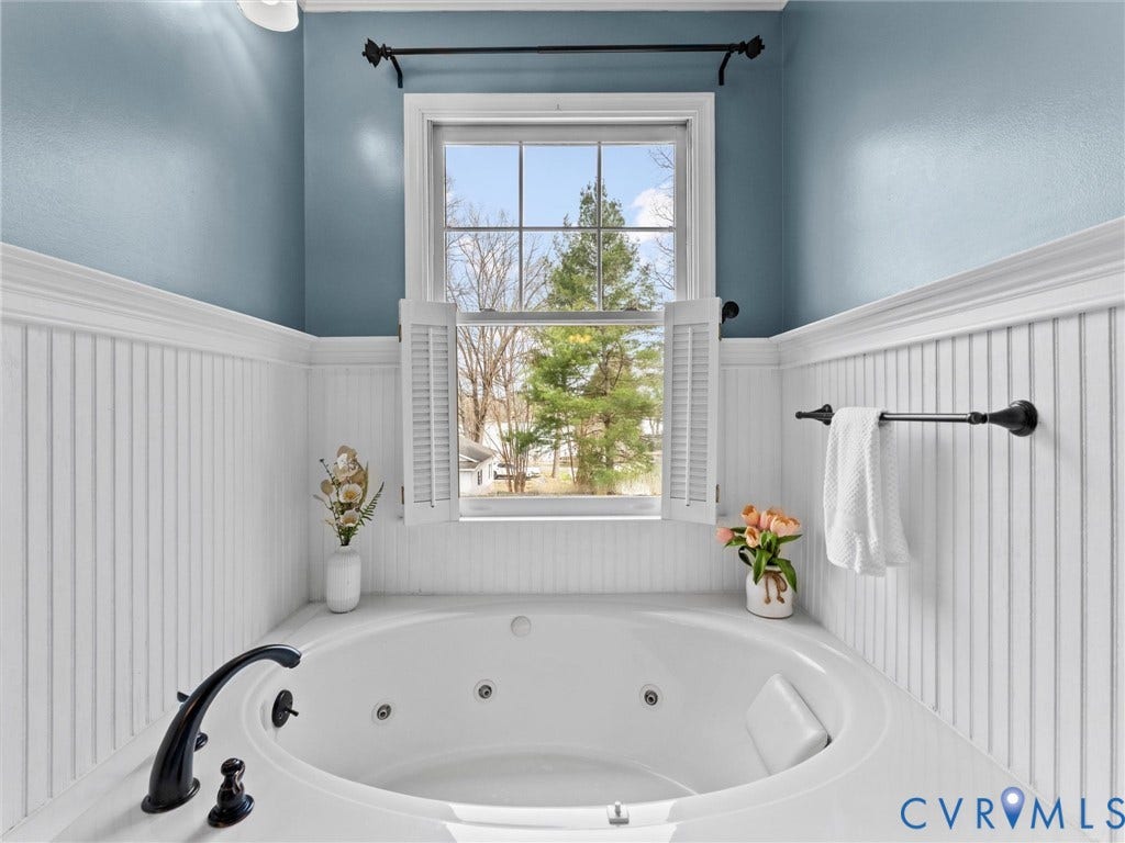 364 Poplar Drive, Blue Ridge Shores, Louisa, VA 23093