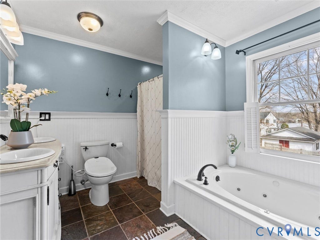 364 Poplar Drive, Blue Ridge Shores, Louisa, VA 23093