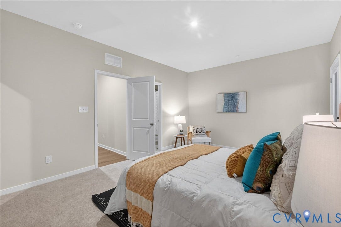 2439 Ownby Lane, #B 13, Richmond, VA 23220 Bright secondary bedroom featuring neutral wall finishes, recessed ceiling lighting, and carpeted flooring