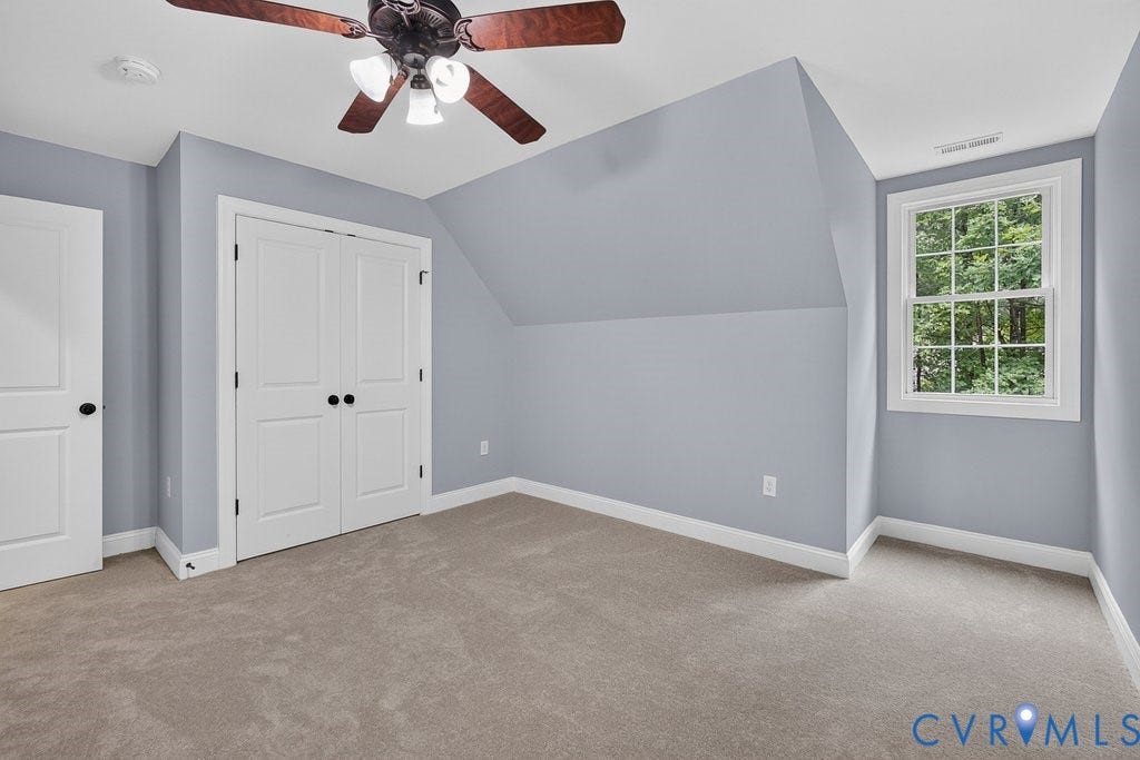 8825 First Branch Lane, Chesterfield, VA 23838 Soft gray wall color with white trim