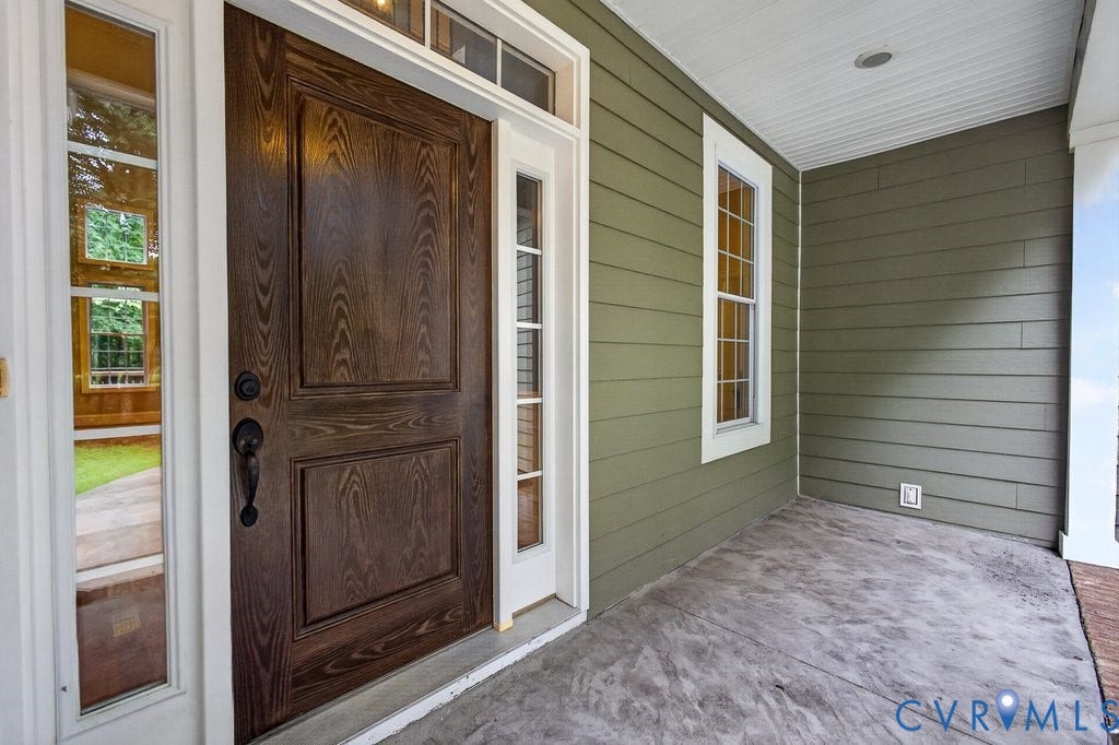 8825 First Branch Lane, Chesterfield, VA 23838 Solid wood entry door with sidelights and transom window