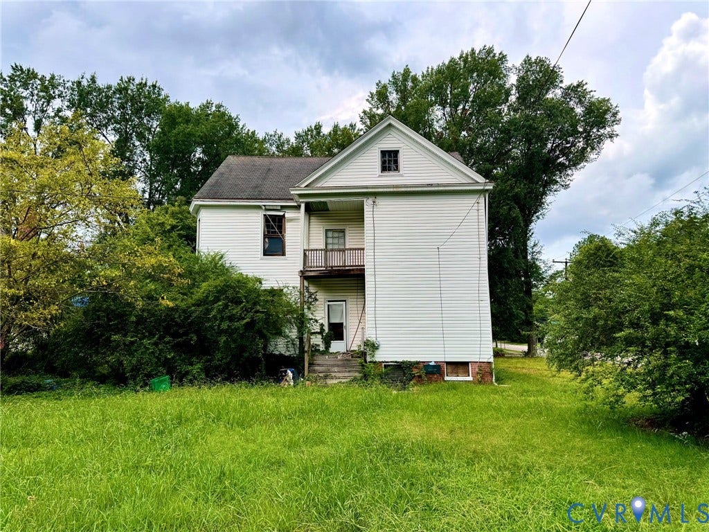 3521 Montrose Avenue, Ginter Park, Richmond, VA 23222 Two-story residence featuring white siding and a prominent gable roof