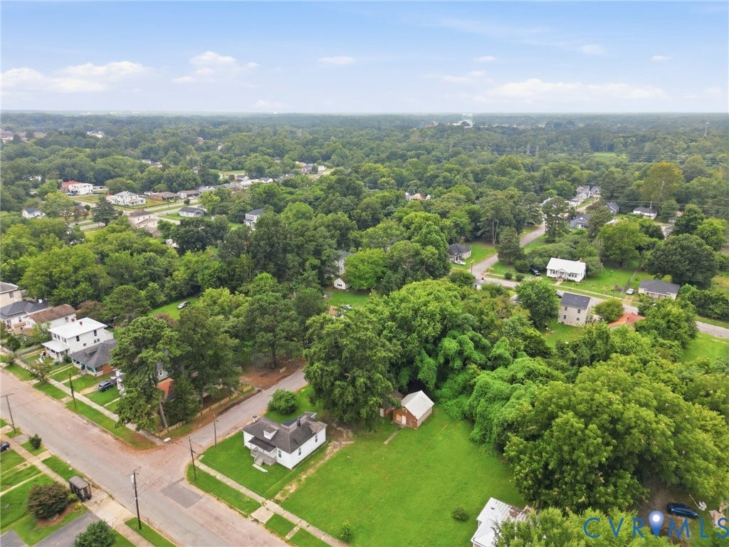 32 Elm Street, Petersburg, VA 23803