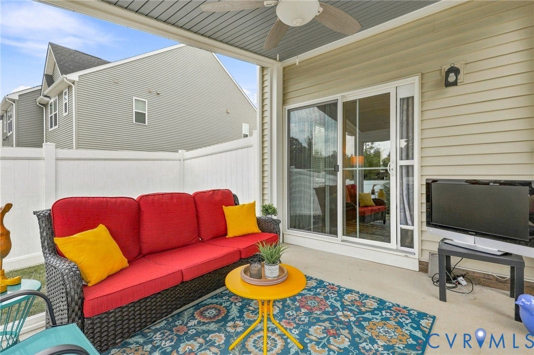 10877 Genito Square Drive, Midlothian, VA 23112 Screened Porch