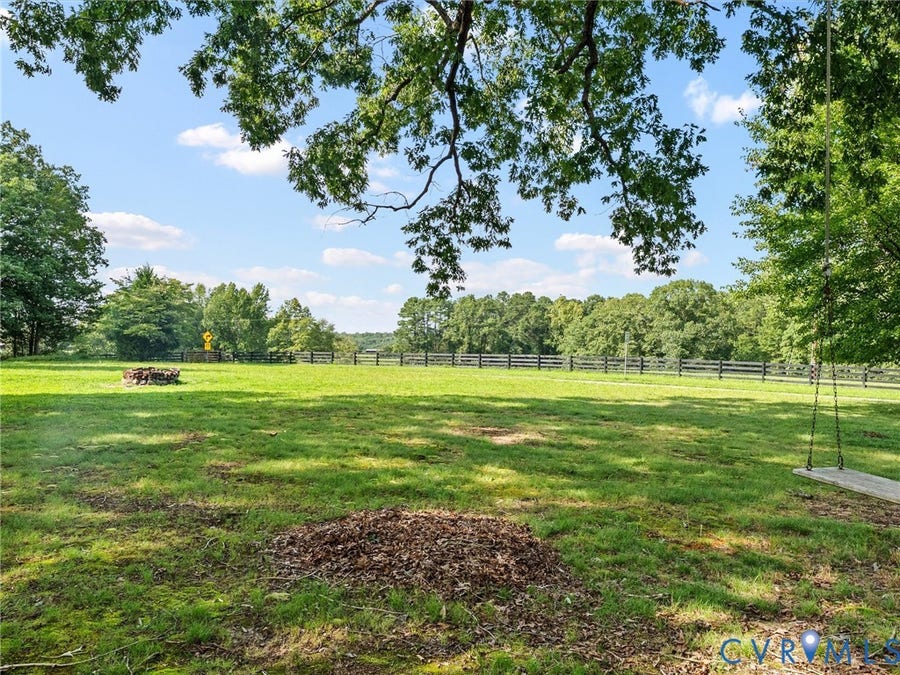 Property photo for 14257 Independence Road, Ashland, VA