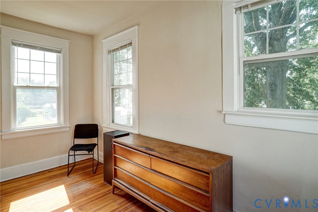 801 Edge Hill Road, Battery Court, Richmond, VA 23222 Office space with hardwood flooring and multiple windows.