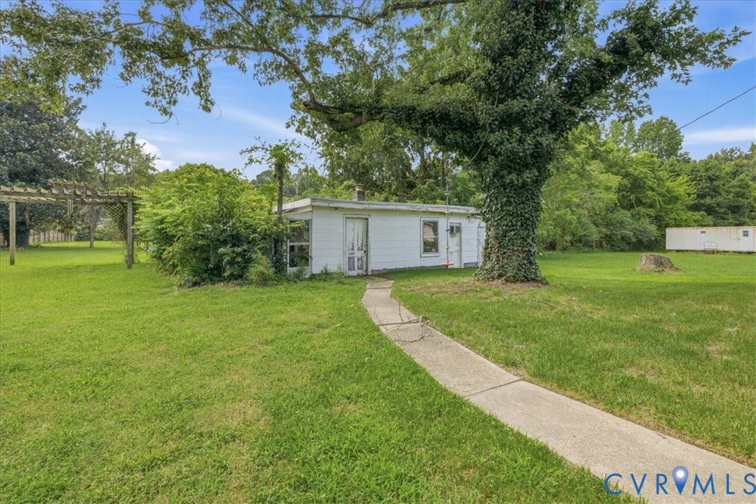 7232 Hopkins Road, North Chesterfield, VA 23237 Additional content