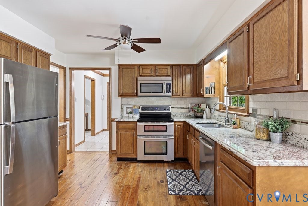 16220 Hunters Ridge Lane, Moseley, VA 23120 16220 Hunters Ridge Lane, Moseley, VA 23120