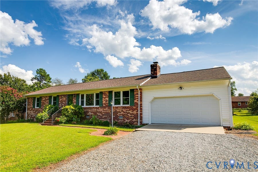 Property photo for 4319 Grantshire Road, Chester, VA