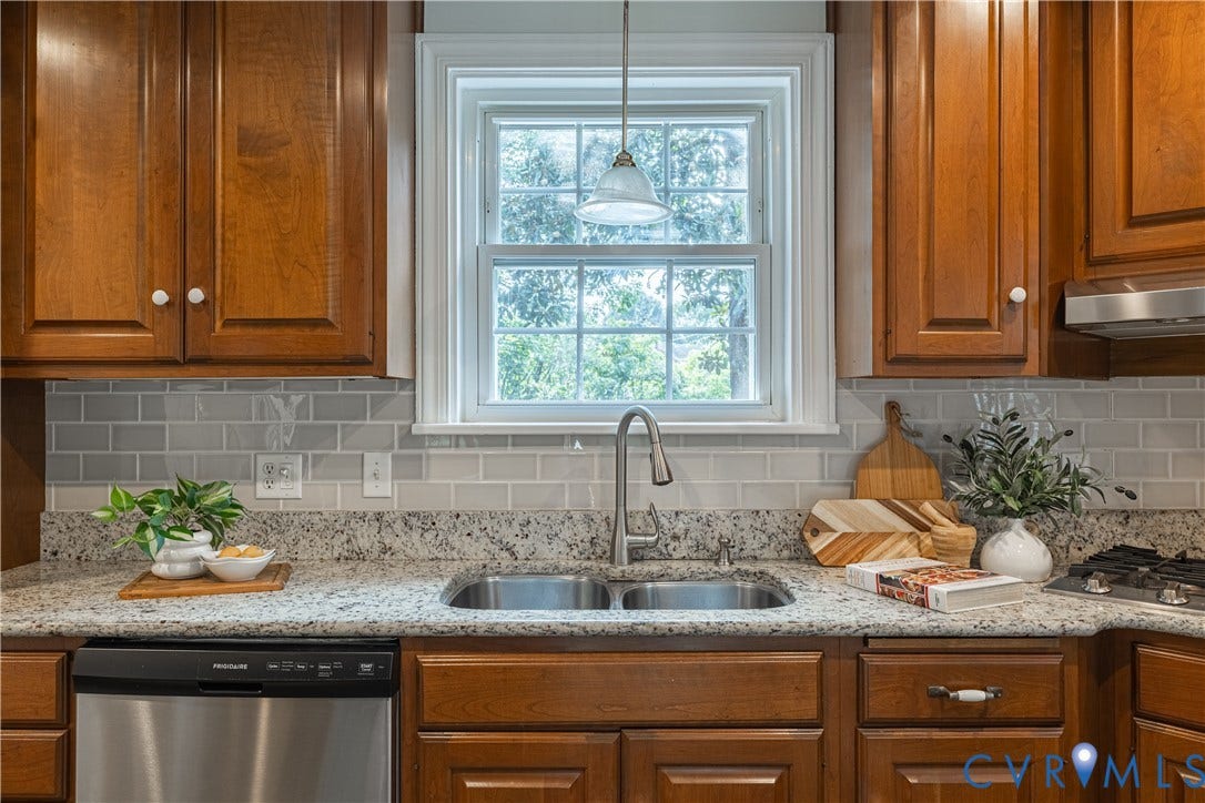 3320 Chatham Road, Richmond, VA 23227 3320 Chatham Road, Richmond, VA 23227