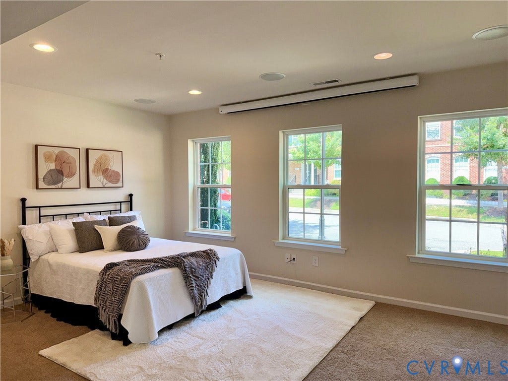 1901 Liesfeld Parkway, West Broad Village, Glen Allen, VA 23060 Full Bath, Utlity Rm for a closet, a wet bar was stub in vs the closet doors