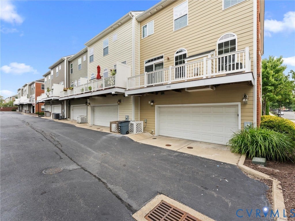 1901 Liesfeld Parkway, West Broad Village, Glen Allen, VA 23060 1901 Liesfeld Parkway, West Broad Village, Glen Allen, VA 23060