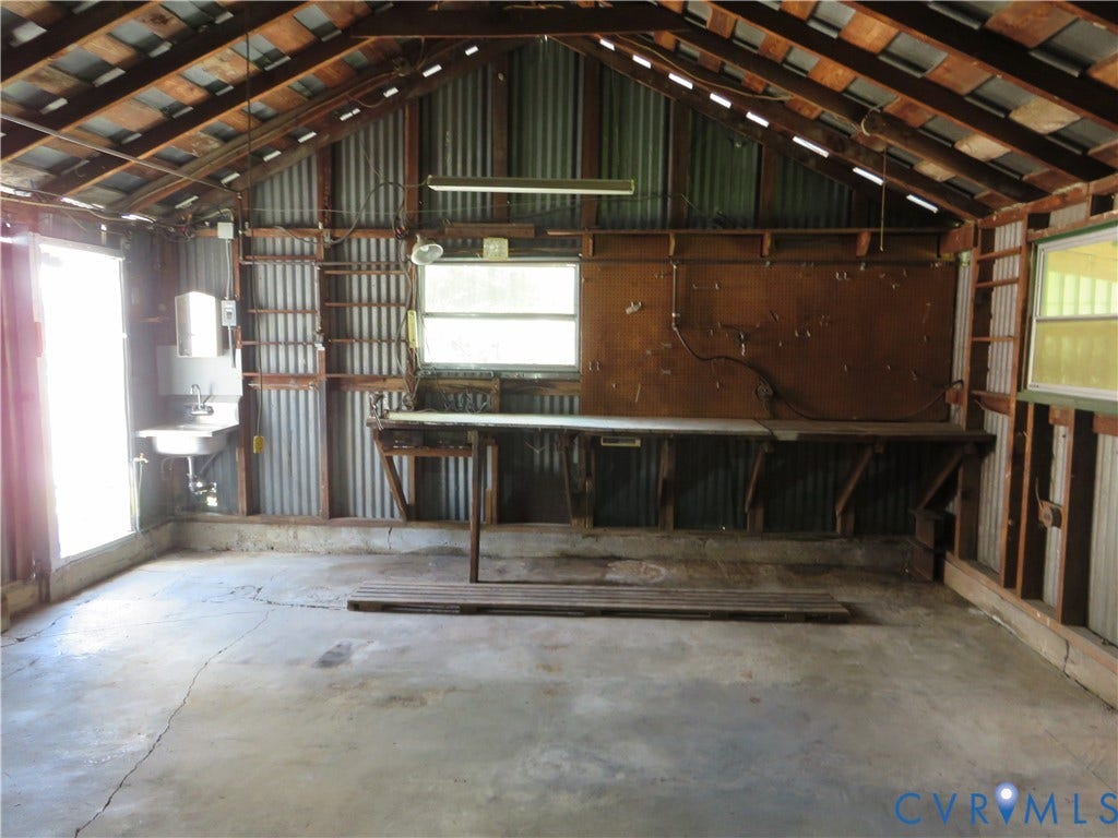 1605 Francis Road, Glen Allen, Glen Allen, VA 23059 Inside garage.