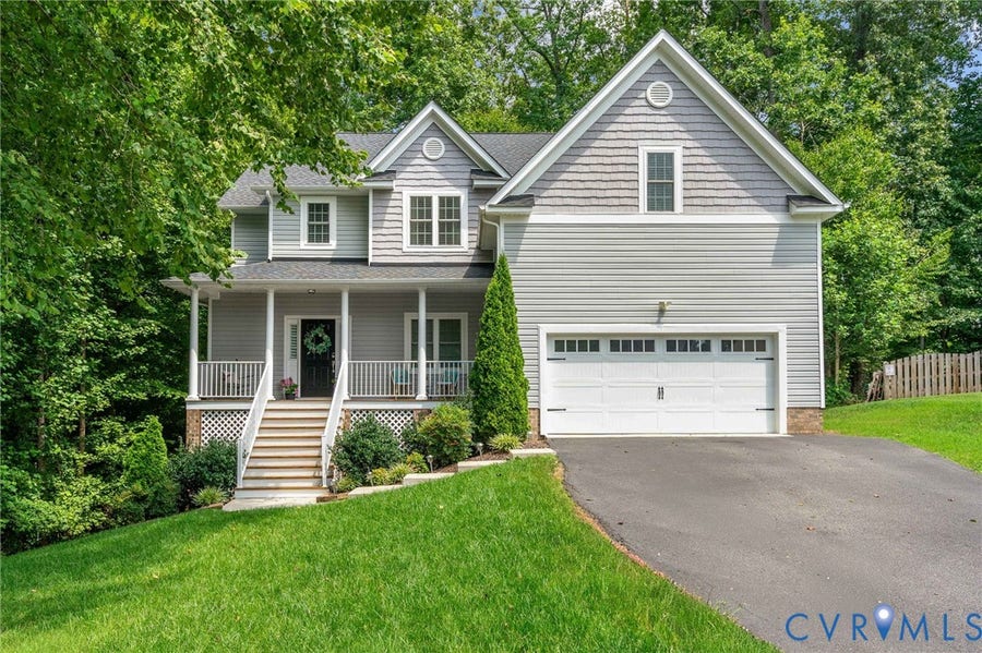 Property photo for 3101 Tadley Drive, Midlothian, VA