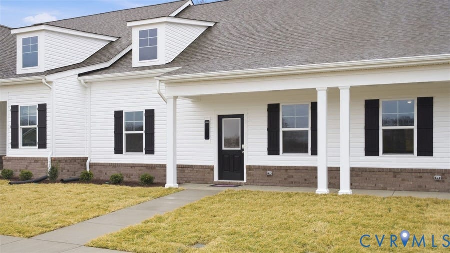 Property photo for 117 Nathena Way, #L-2, Aylett, VA