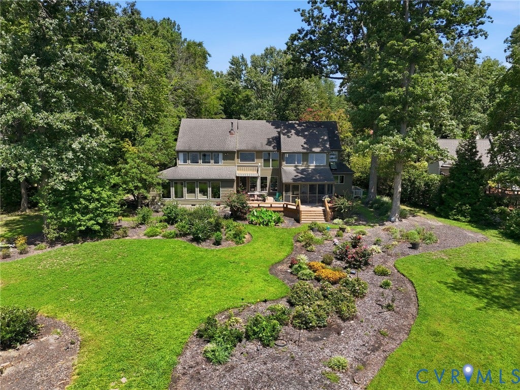 3416 Walkers Ferry Road, Walkers Ferry, Midlothian, VA 23112 Expansive green lawn with contoured landscaping