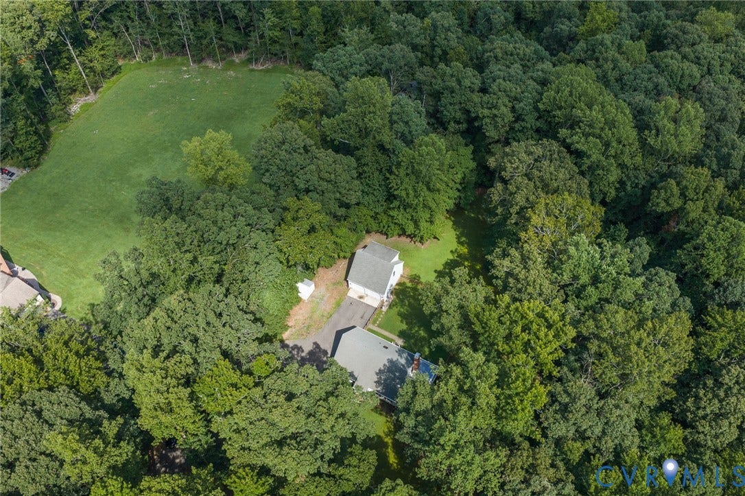 10478 Gould Hill Road, Studley, Hanover, VA 23069 Extensive tree coverage surrounding the property. Plenty of privacy