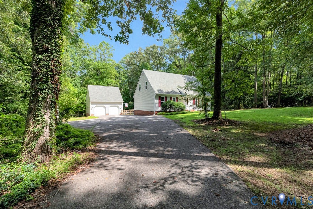 10478 Gould Hill Road, Studley, Hanover, VA 23069 Paved drive leading to your private almost 4 acres!