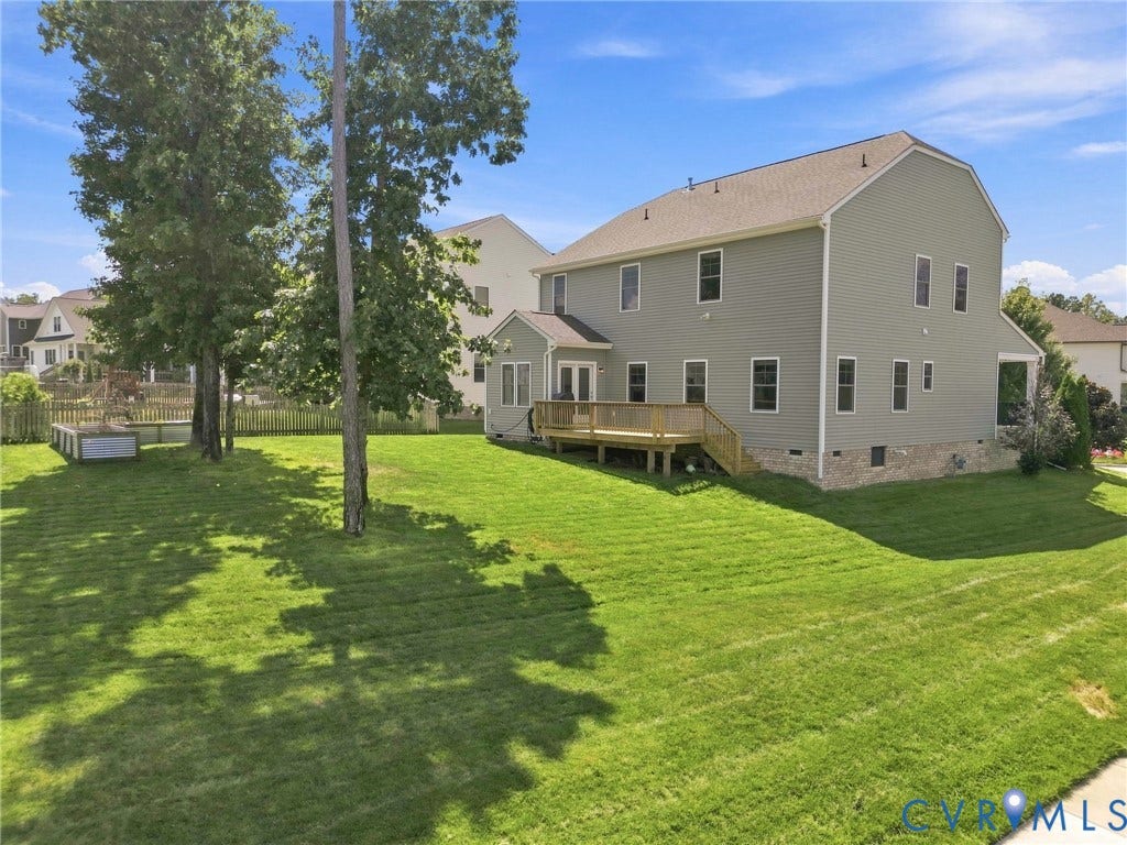 6400 Richwood Trail, Aston Oaks (Section 1), Chesterfield, VA 23120 Spacious two-story residence with a contemporary exterior featuring multiple windows and clean architectural lines