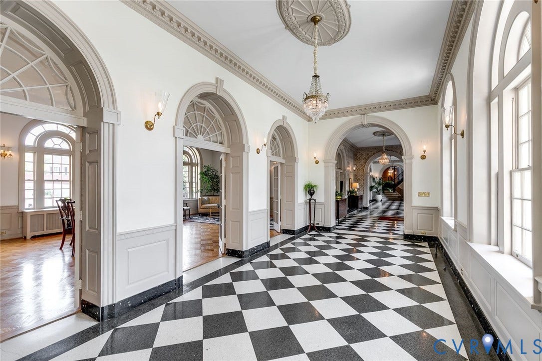 5621 Cary Street Road, #U212, Cary/Libbie/Grove, Richmond, VA 23226 Exquisite!