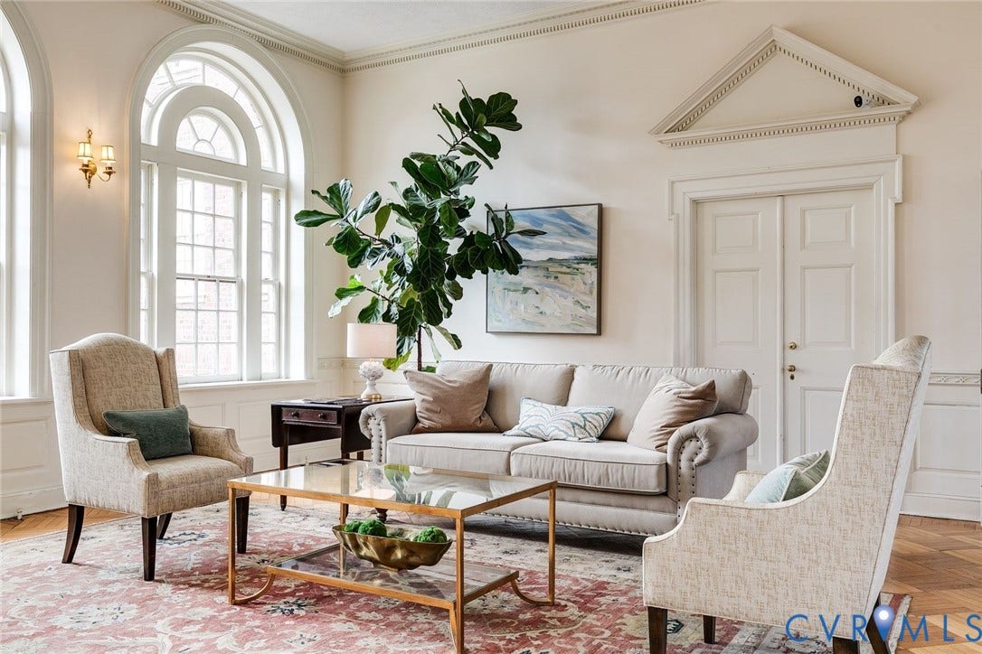 5621 Cary Street Road, #U212, Cary/Libbie/Grove, Richmond, VA 23226 Common parlours are nicely appointed