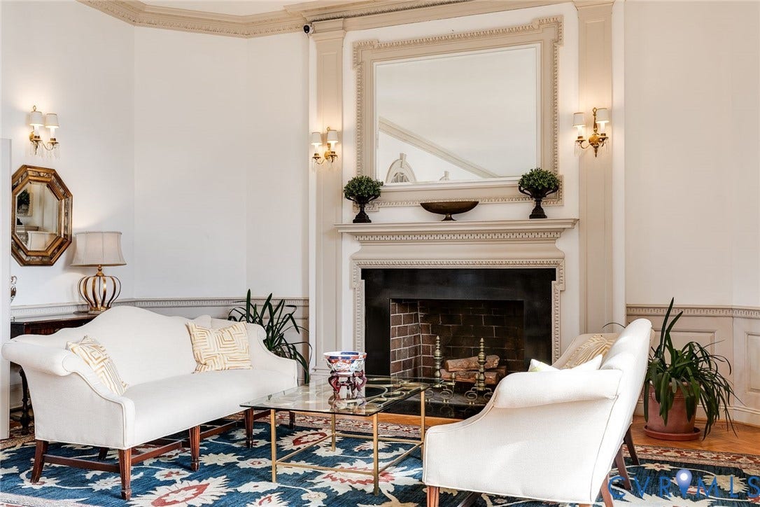 5621 Cary Street Road, #U212, Cary/Libbie/Grove, Richmond, VA 23226 Soaring ceilings, stunning fireplaces