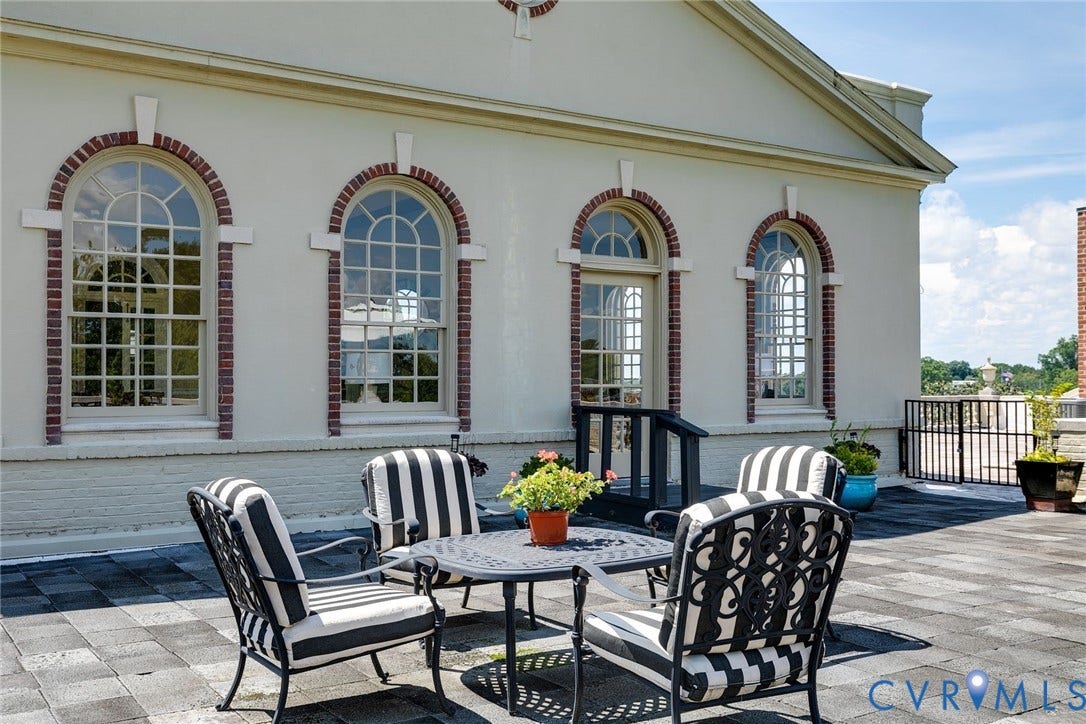 5621 Cary Street Road, #U212, Cary/Libbie/Grove, Richmond, VA 23226 View towards solarium