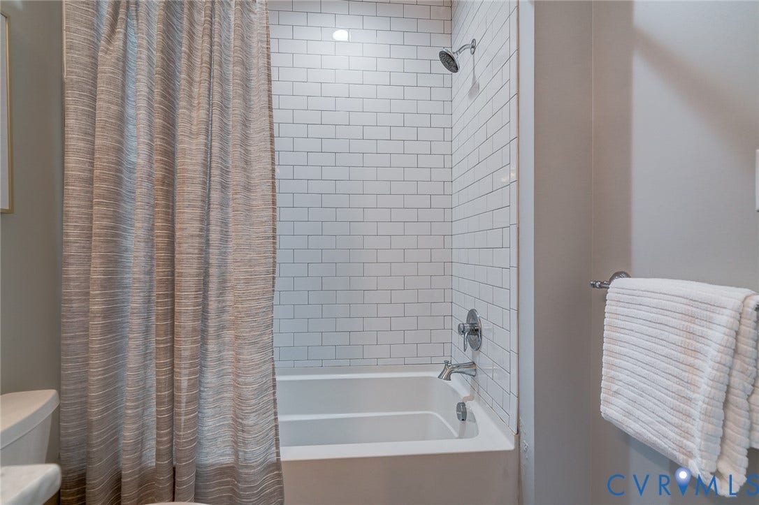 121 S Mulberry Street, The Fan, Richmond, VA 23220 Tub/Shower with Ceramic Tile Surround