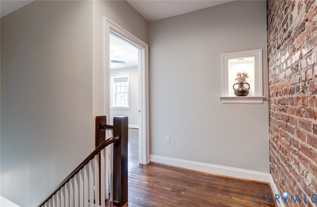 121 S Mulberry Street, The Fan, Richmond, VA 23220 Second Floor Hall
