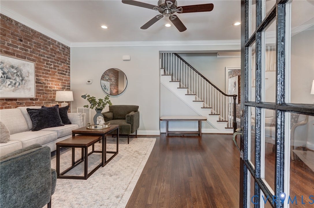 121 S Mulberry Street, The Fan, Richmond, VA 23220 As You Enter You Are Greeted By the Hardwood Floors
