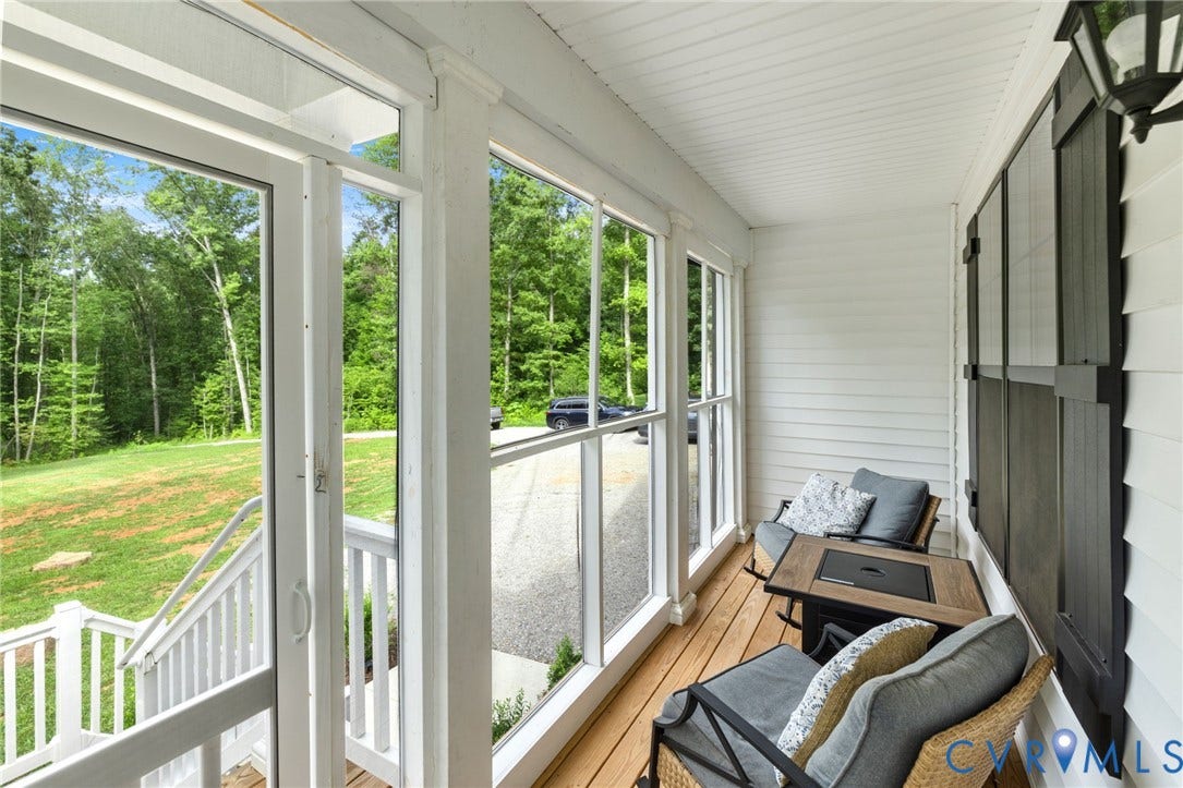 5284 Long Lane, Louisa, VA 23093 5284 Long Lane, Louisa, VA 23093
