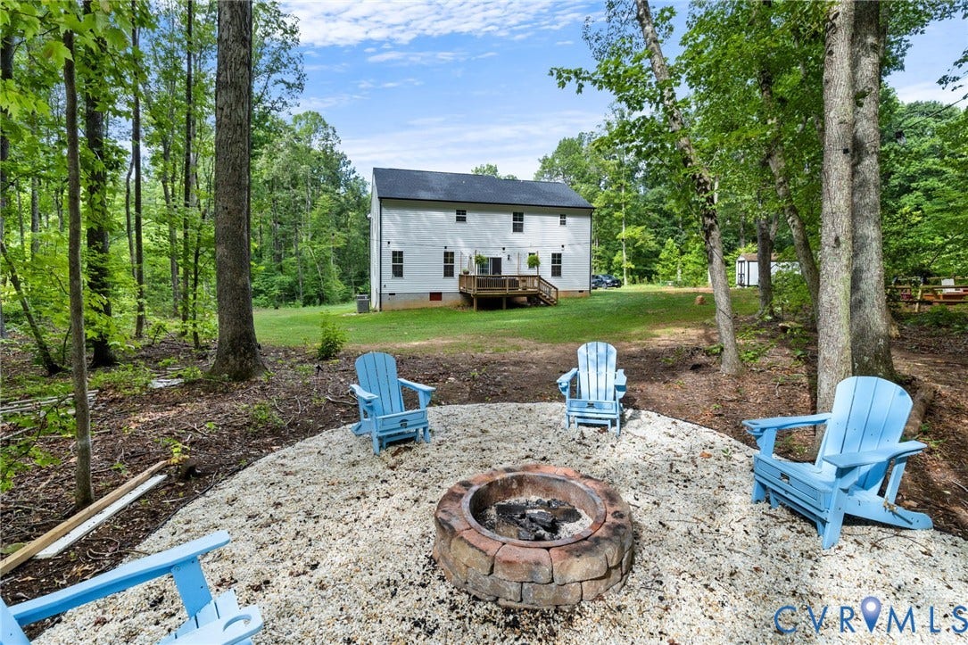 5284 Long Lane, Louisa, VA 23093 5284 Long Lane, Louisa, VA 23093