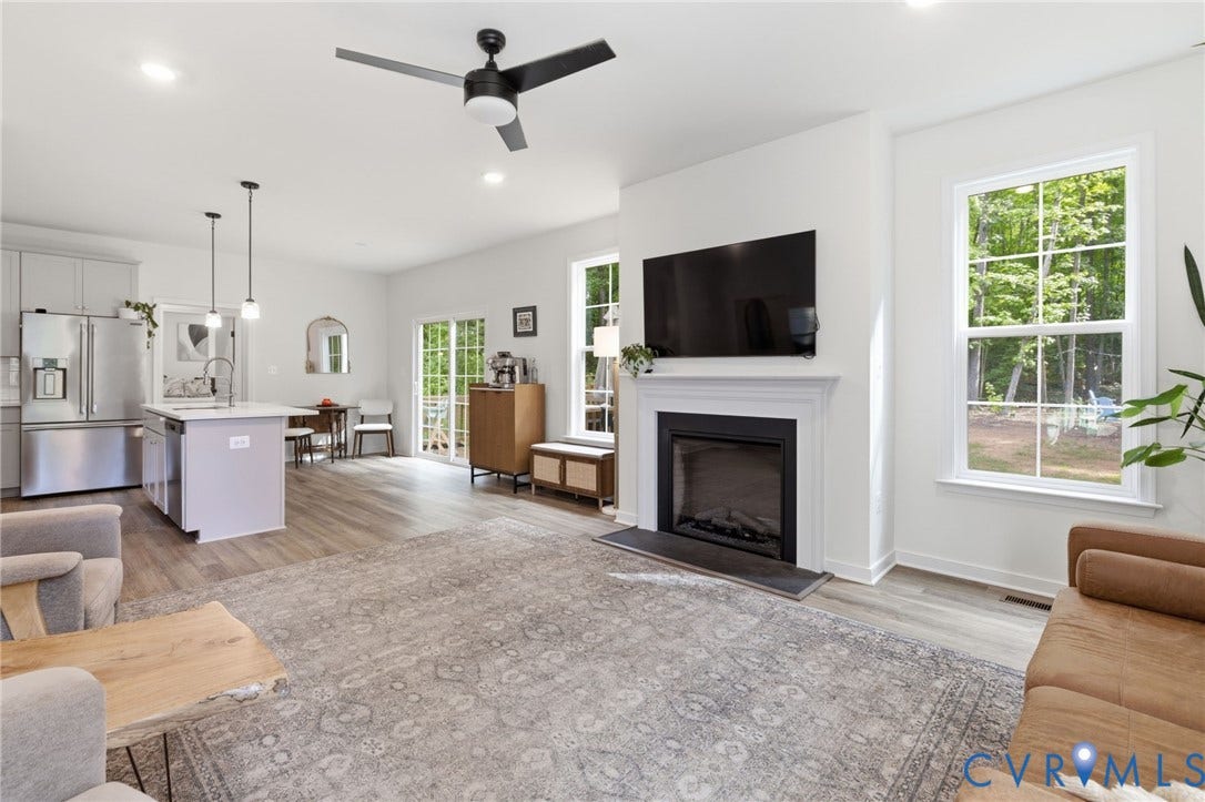 5284 Long Lane, Louisa, VA 23093 5284 Long Lane, Louisa, VA 23093