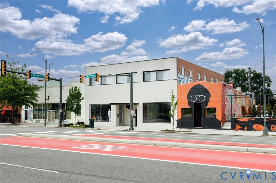 2711 W Broad Street, Richmond, VA 23220 2711 W Broad Street, Richmond, VA 23220