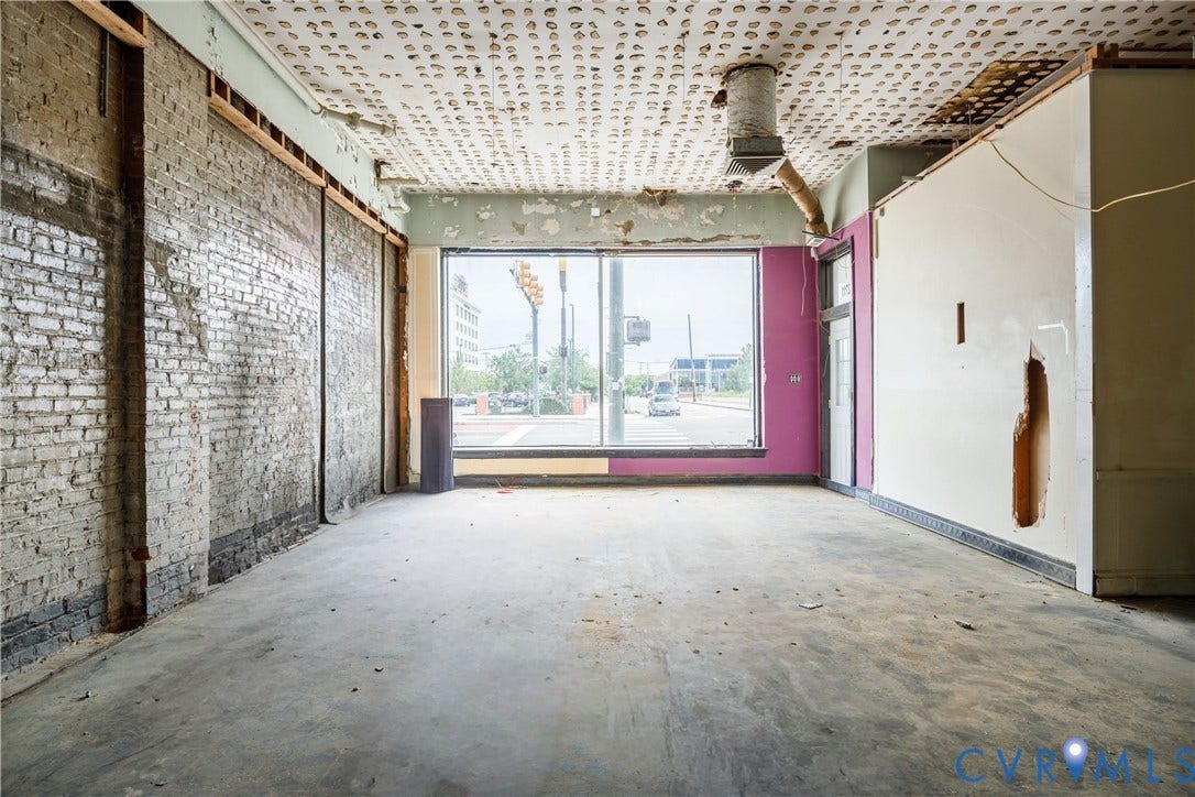 2711 W Broad Street, Richmond, VA 23220 2711 W Broad Street, Richmond, VA 23220