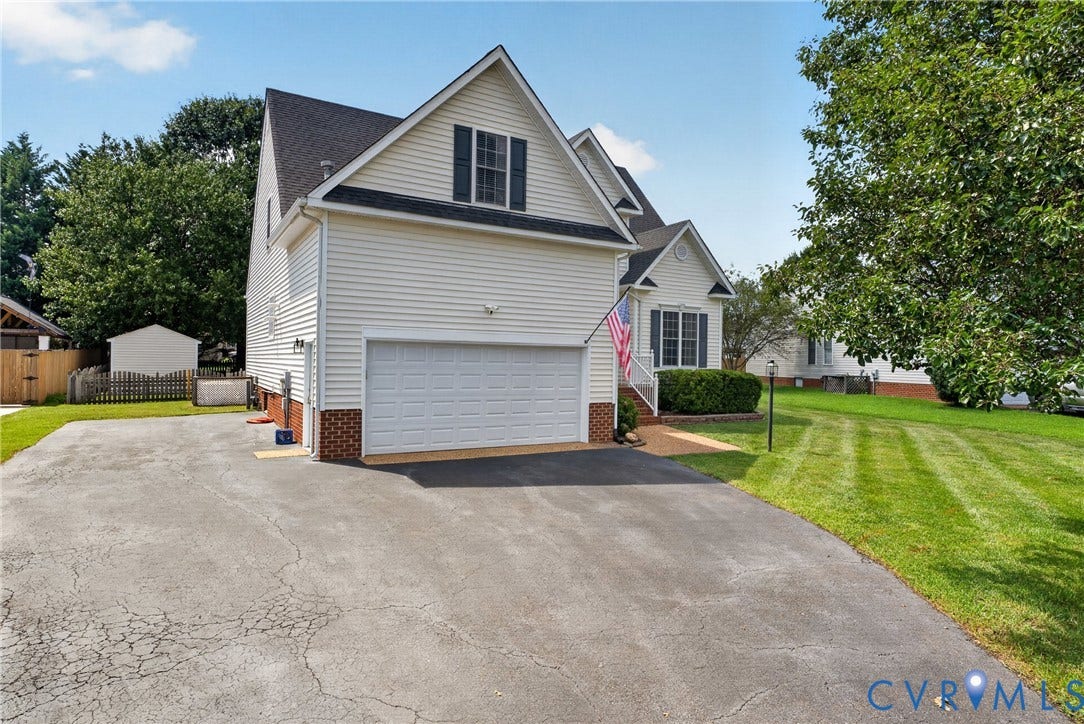 11498 New Town Court, Glen Allen, VA 23059
