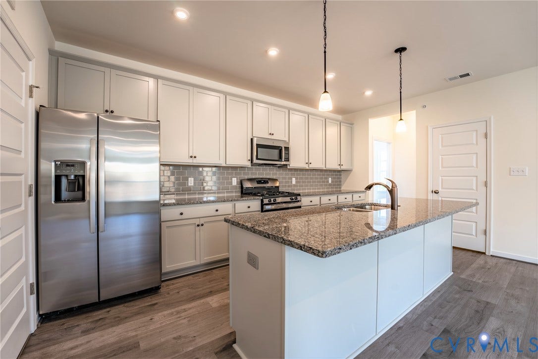 5313 Twisting Vine Lane, #201, The Pointe At Twin Hickory, Glen Allen, VA 23059 H