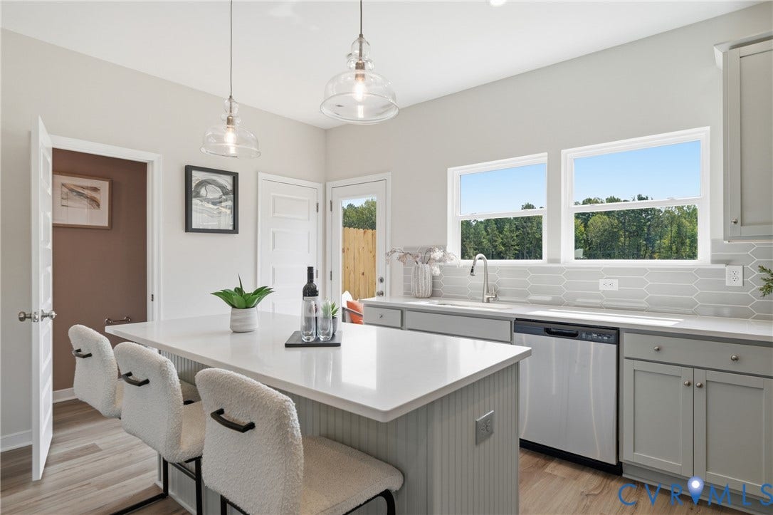 9807 Brookskirt Run, Glen Allen, VA 23059 9807 Brookskirt Run, Glen Allen, VA 23059