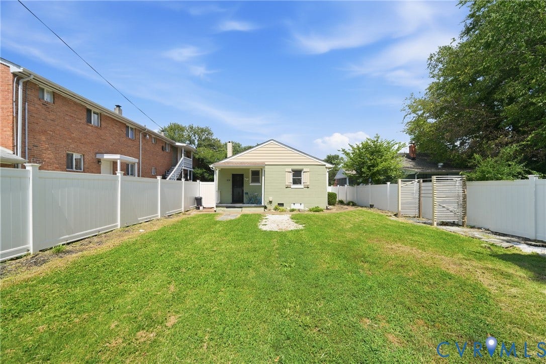 1817 Lakeview Avenue, Byrd Park, Richmond, VA 23220 Plenty of space to garden, entertain, play, etc.