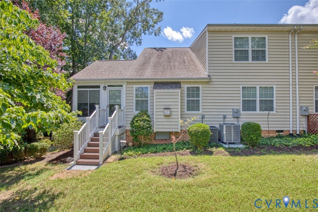 6311 Chiswick Park, Williamsburg, VA 23188 Rear yard