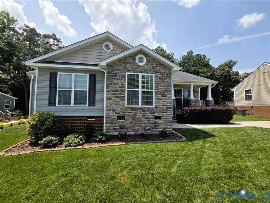 Property photo for 9706 Garden Ridge Trace, Chesterfield, VA