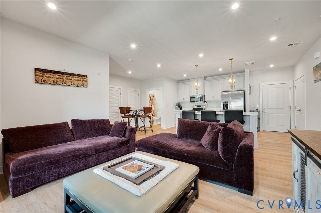 6601 Citory Way, #204, Greenwich Walk, Moseley, VA 23120