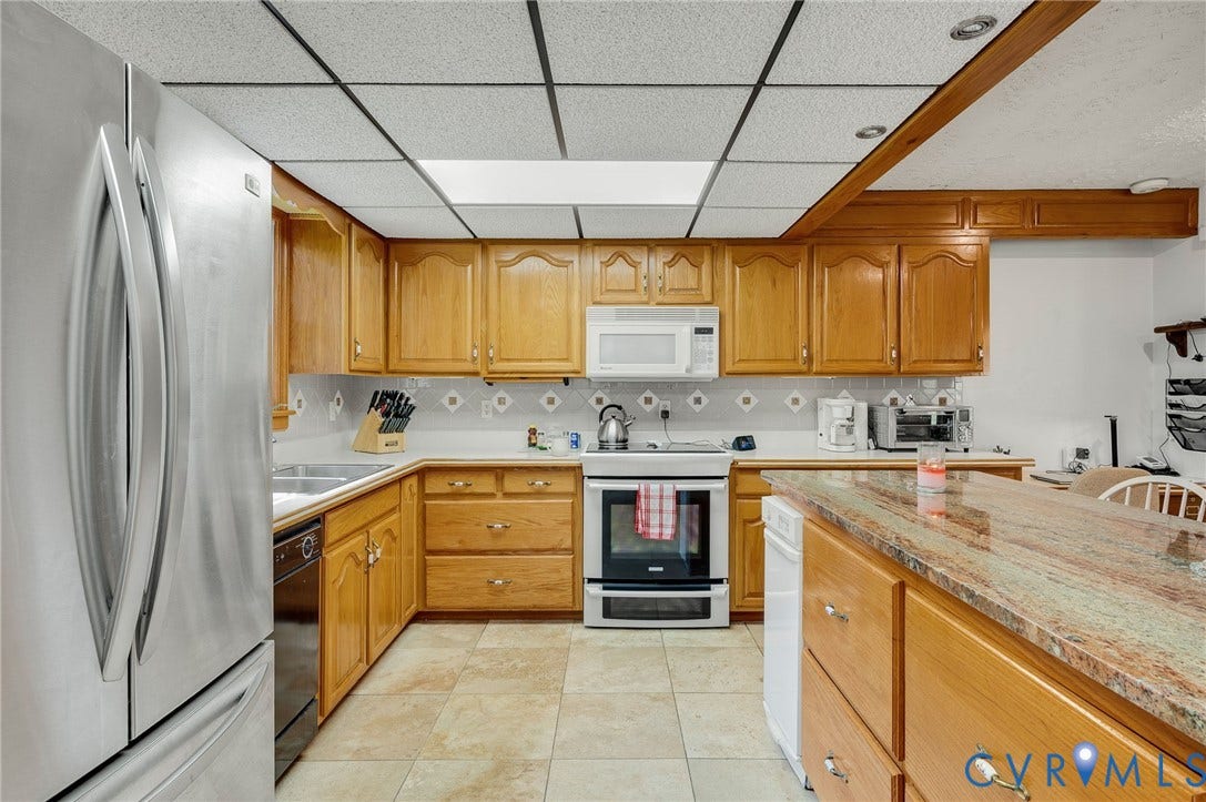 13703 Happy Hill Road, Chester, VA 23831 13703 Happy Hill Road, Chester, VA 23831