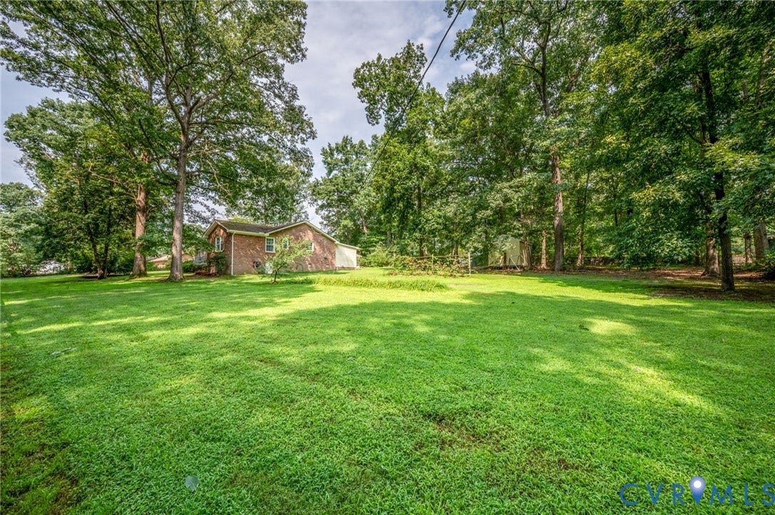 13703 Happy Hill Road, Chester, VA 23831 13703 Happy Hill Road, Chester, VA 23831