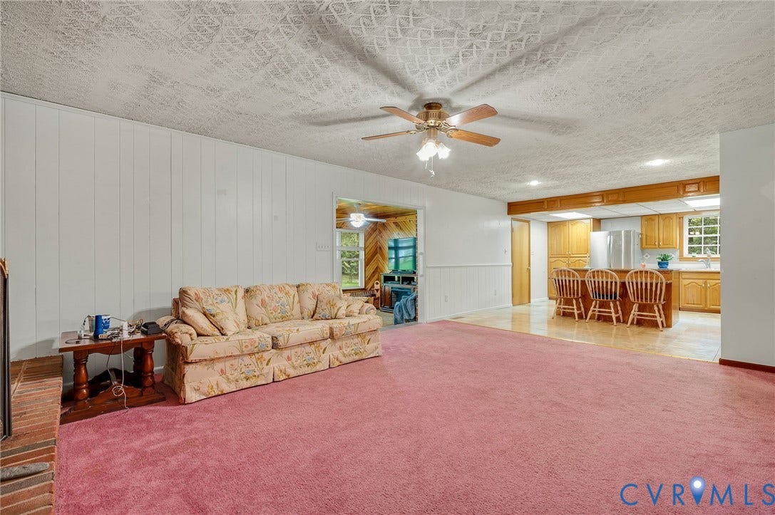 13703 Happy Hill Road, Chester, VA 23831 13703 Happy Hill Road, Chester, VA 23831