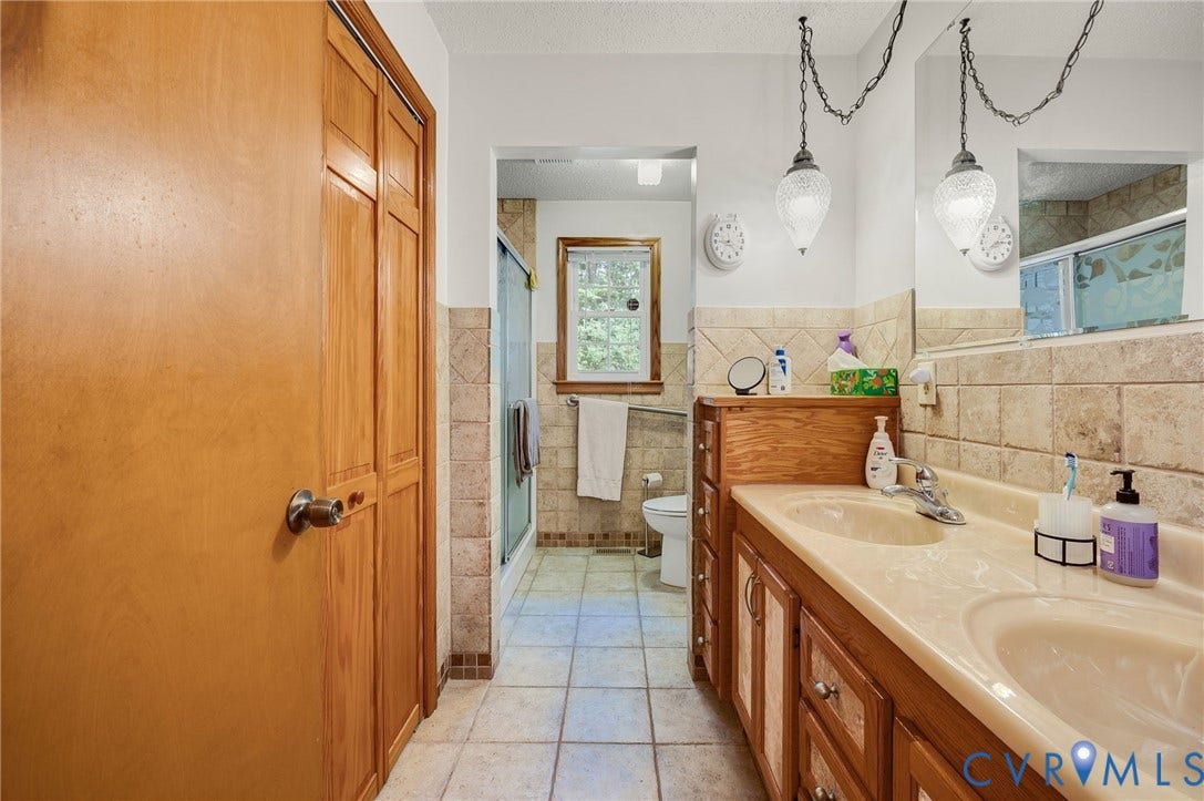 13703 Happy Hill Road, Chester, VA 23831 13703 Happy Hill Road, Chester, VA 23831