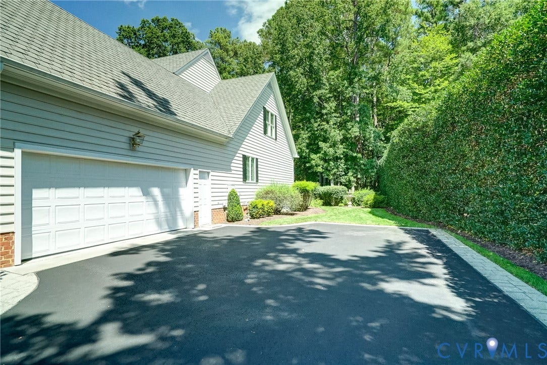 7 E Square Lane, Randolph Square, Richmond, VA 23238 7 E Square Lane, Randolph Square, Richmond, VA 23238