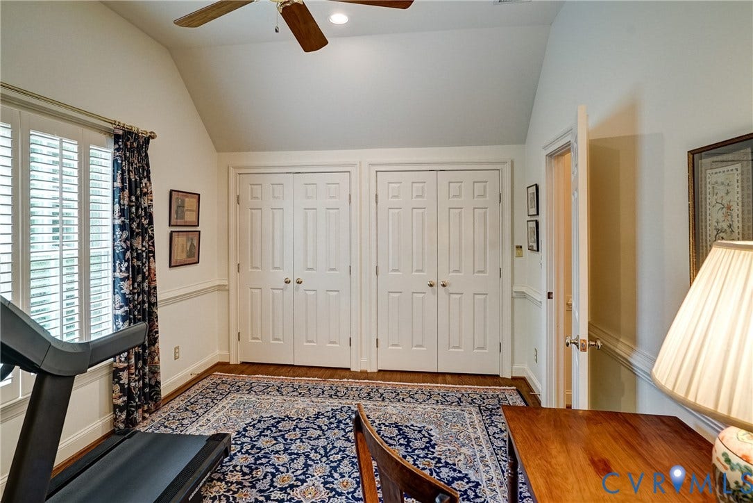 7 E Square Lane, Randolph Square, Richmond, VA 23238 Flexible space with closet and access to bath can be used as a