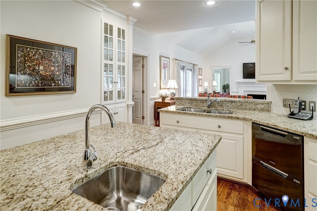 7 E Square Lane, Randolph Square, Richmond, VA 23238 7 E Square Lane, Randolph Square, Richmond, VA 23238
