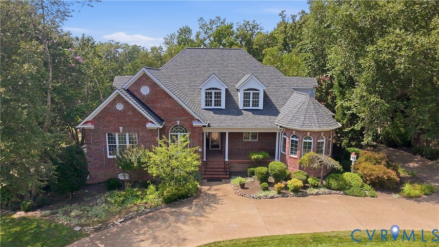 Property photo for 14812 Felbridge Way, Midlothian, VA